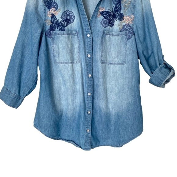 GLORIA VANDERBILT Chambray Shirt Butterfly Medley Embroidered Blue Women Size L - Picture 5 of 16